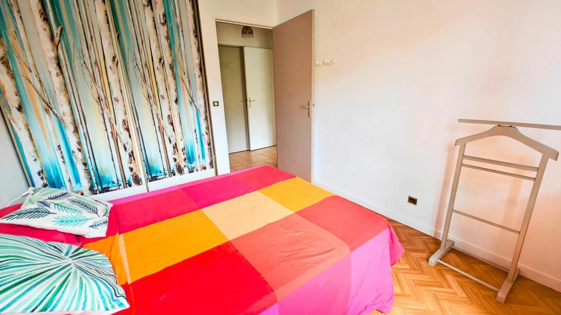 2 Bedroom Flat With Terrasse & Car-Park Nice Ouest 0*,