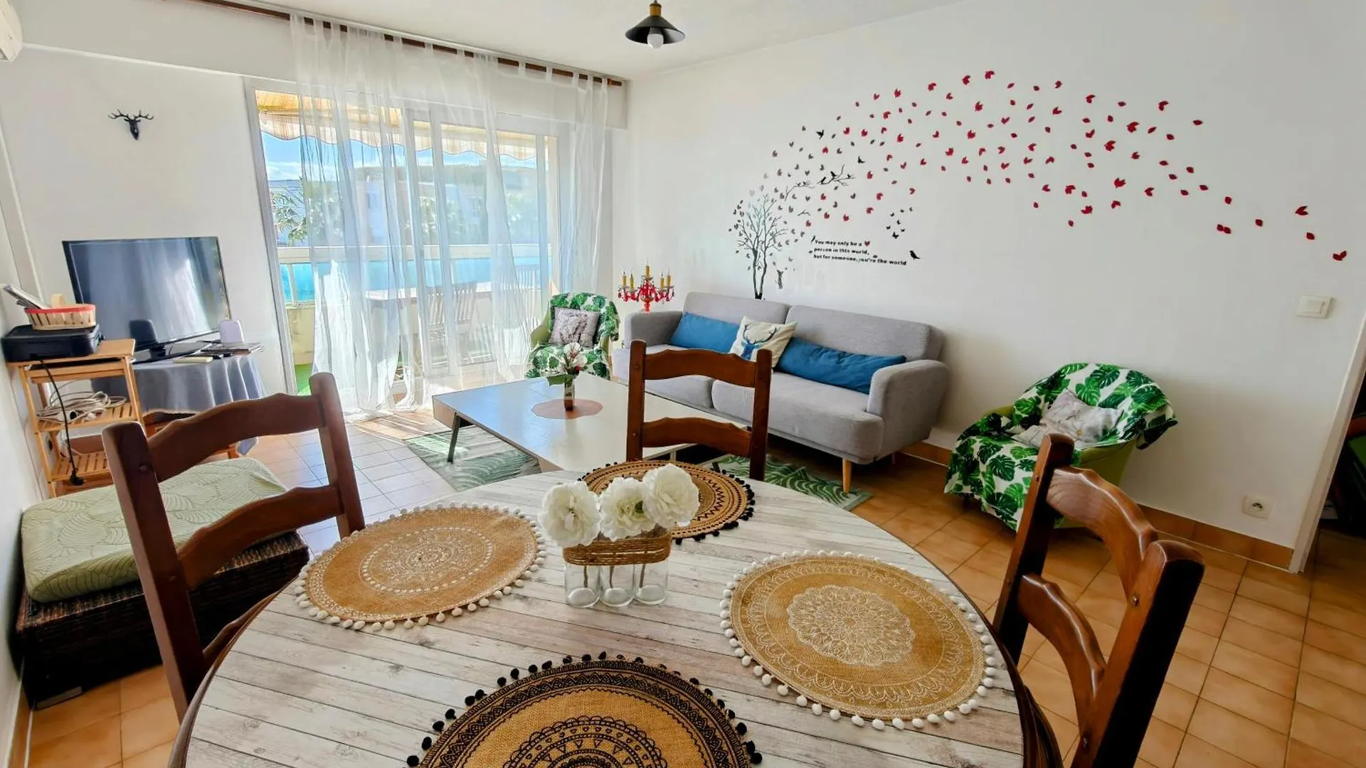 아파트 2 Bedroom Flat With Terrasse & Car-Park Nice Ouest